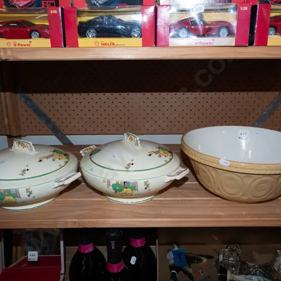 2x deco Homeleigh Ware lidded veges, bowl Diam260