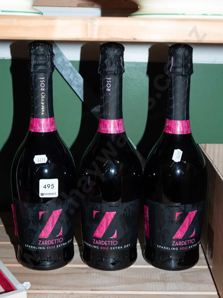 3x bottles of Zardetto sparkling  rose Image 1++