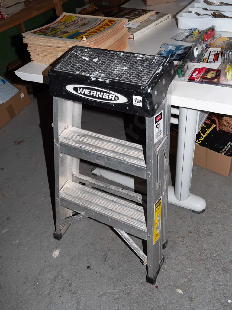small Werner step ladder Image 1++