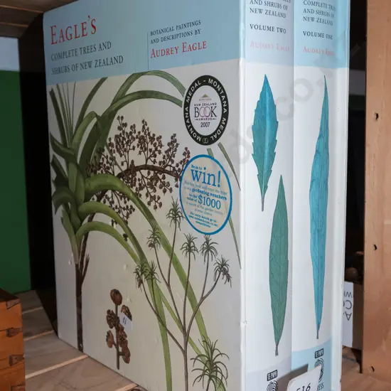 dual slip cased Eagles Complete Trees and Shrubs of New Zealand