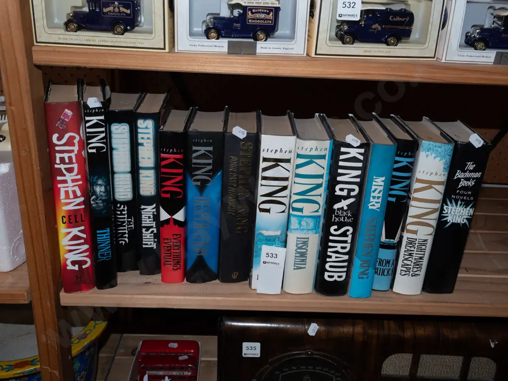 Stephen King books Image 1++