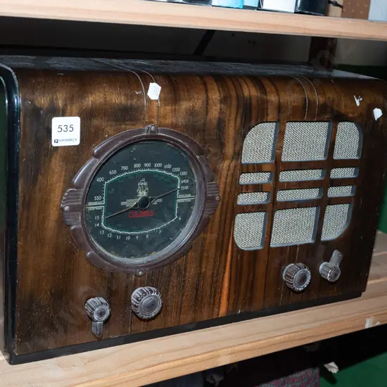 Columbus vintage wood cased valve radio H270