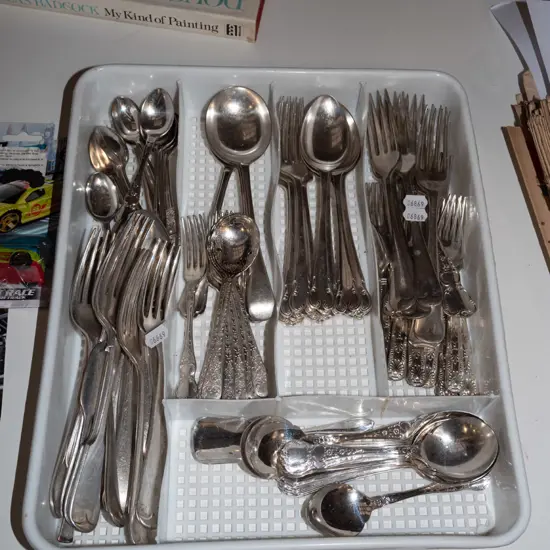 tray of EPNS cutlery