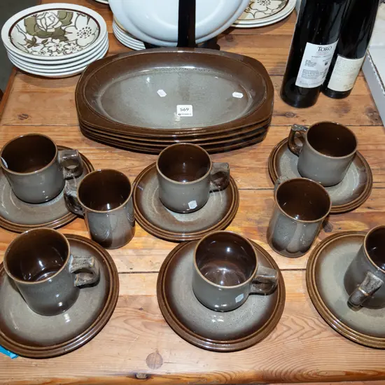 Temuka steak plates, cups, sacuers