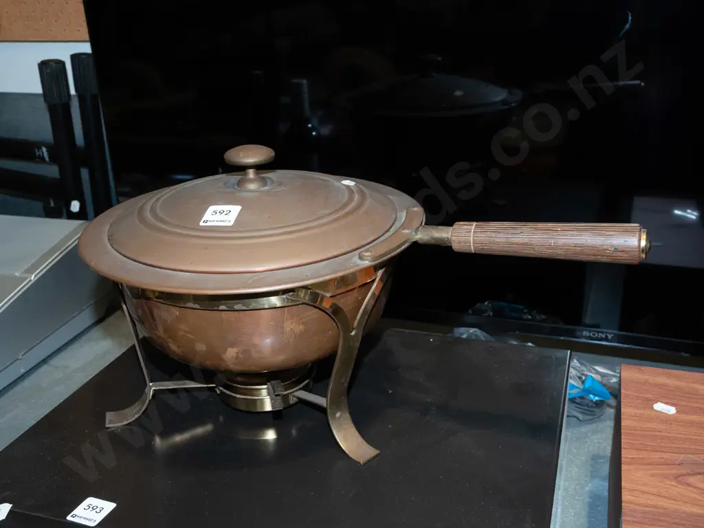 copper white spirit double boiler on stand Diam280 Image 1++