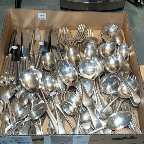 box of cutlery