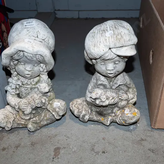 2x cast concrete figurines H250