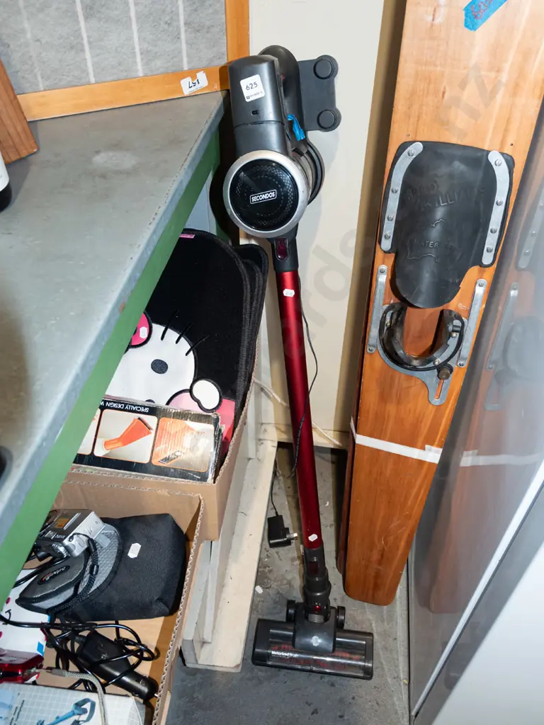 Secondos stick vacuum cleaner Image 1++