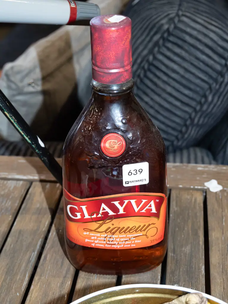 1L Glayva liqueur Image 1++