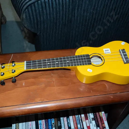 yellow Ashton ukelele