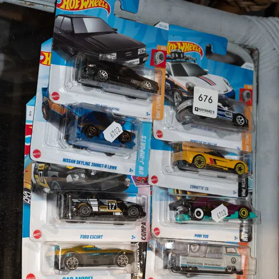 8x as new carded Hotwheels vehicles