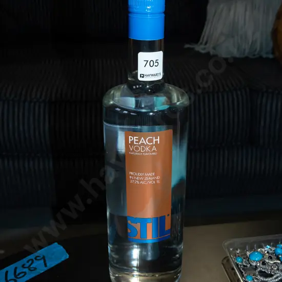 1L Stil peach vodka