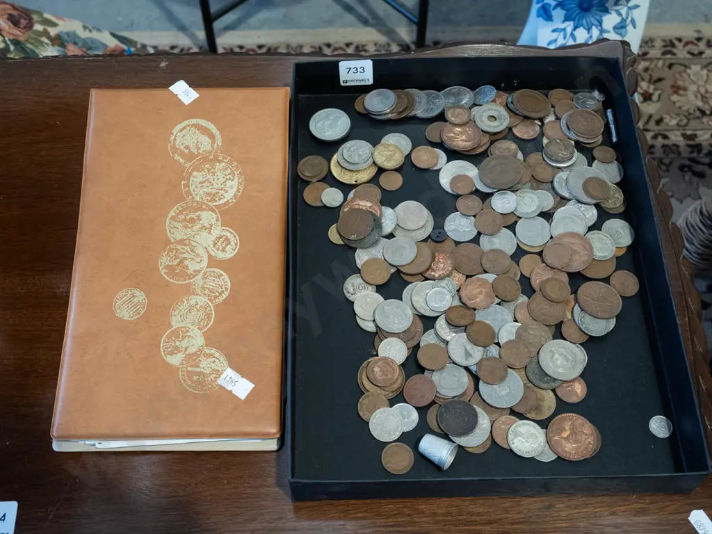 tray and album of coins Image 1++