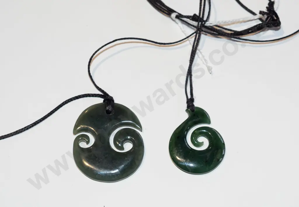 green-stone pendants on cord Image 1++