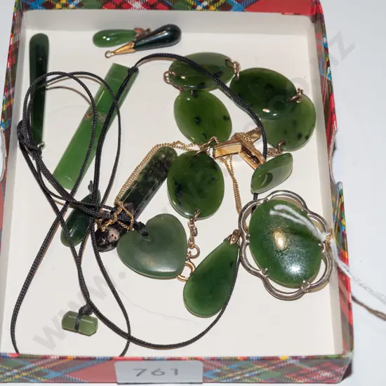 plated green-stone necklaces & pendants