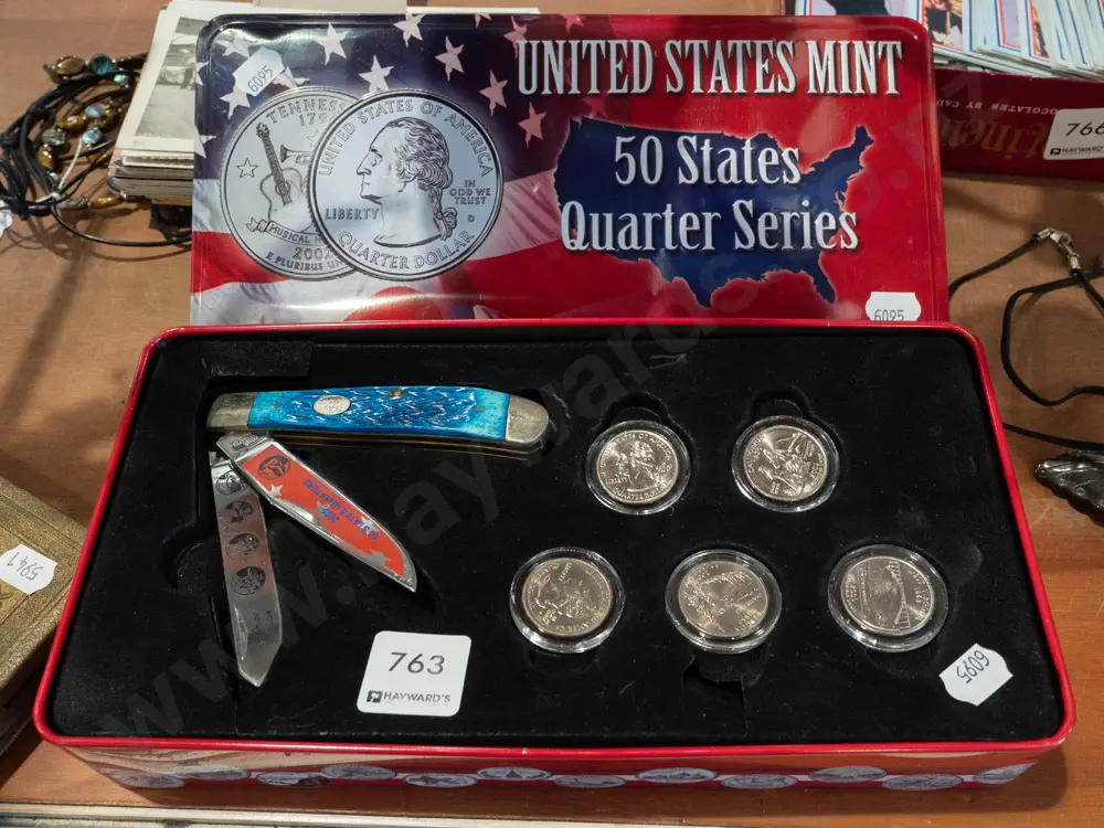 boxed pocket knife & collector coin set Image 1++