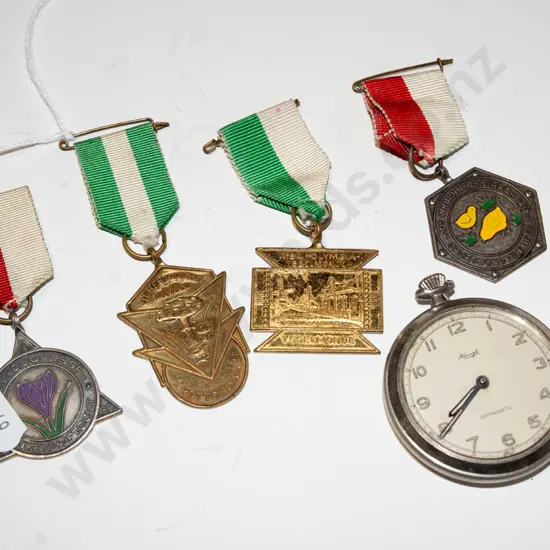 4x medals & restorer's pocket watch (watch missing glass)