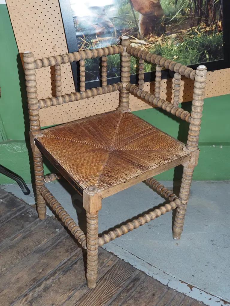 restorer's seagrass cotton reel corner chair Image 1++