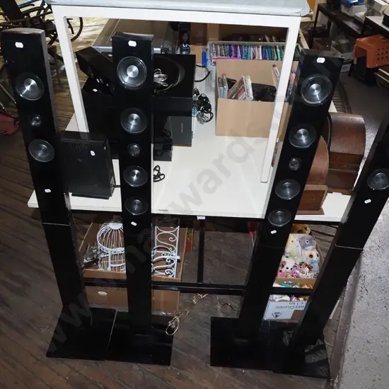 Samsung DVD player and surround sound speakers including 4x freestanding speakers, centre speaker