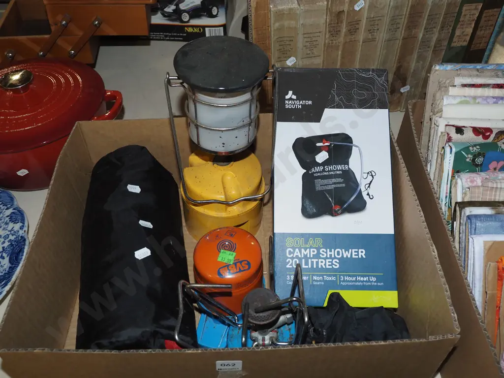camping gear, inflating mat, camp shower, cooker etc Image 1++