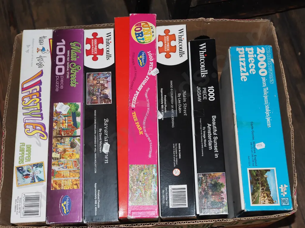 box of jigsaw puzzles Image 1++