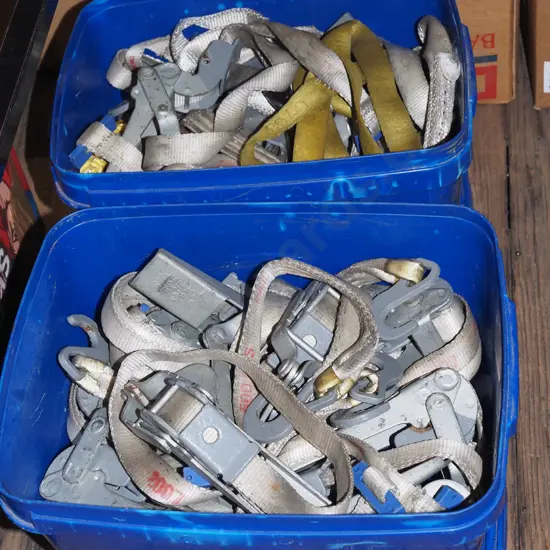 2x blue plastic lidded tubs of load strops