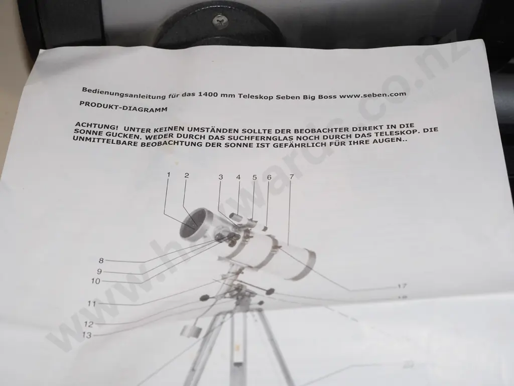 disassembled astronomical telescope- instructions are in German Image 1++