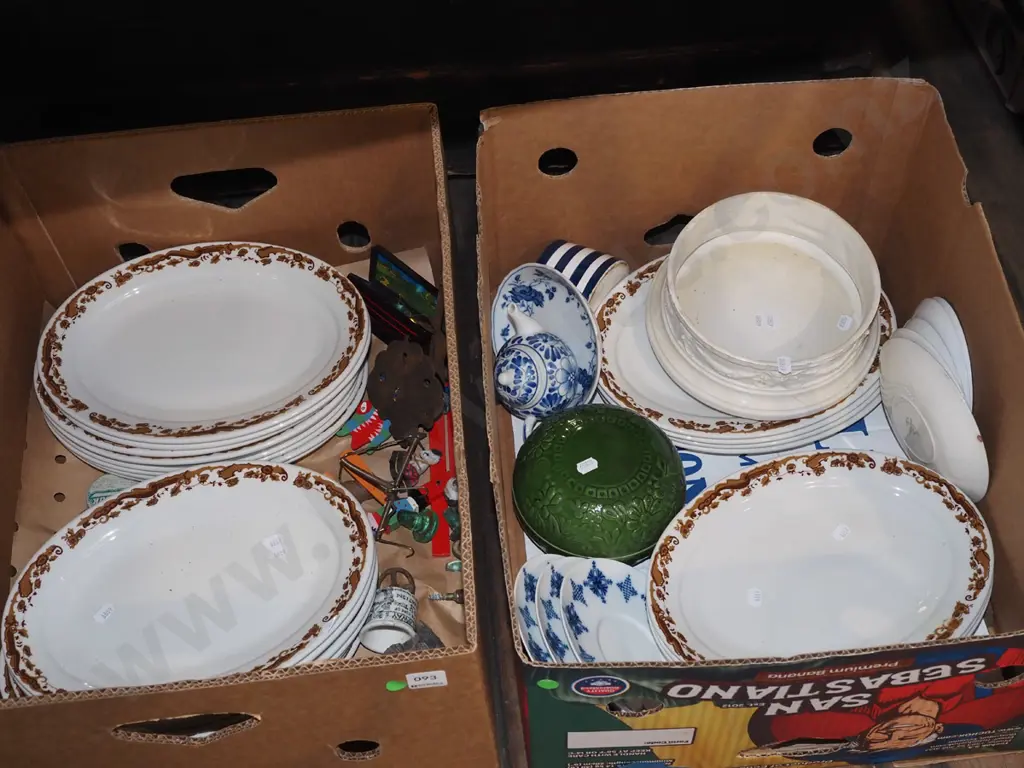 2x boxes; Bristol plates, float bowl, small teapot etc - green dots Image 1++