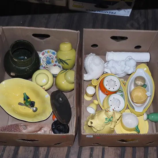 2x boxes; teapot with repair, broken jug, ginger jars, lemon squeezers - red dots