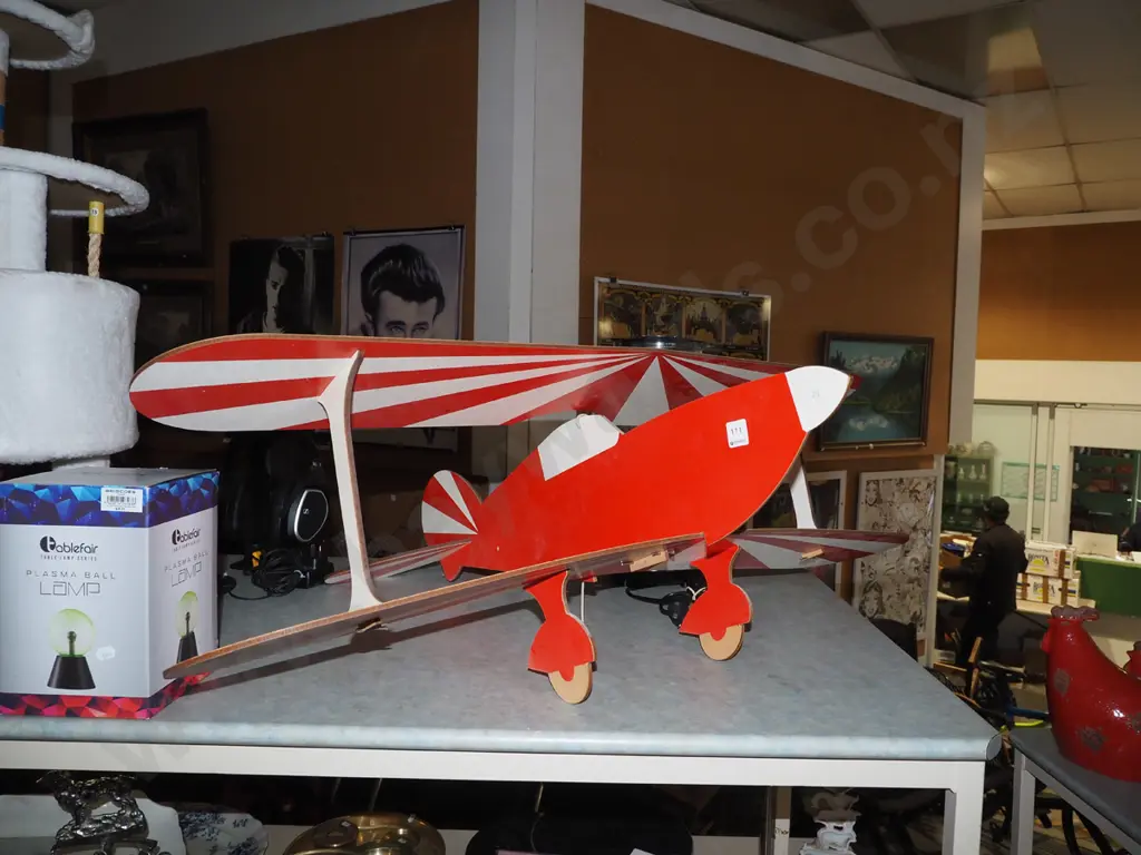 cut out model plane L870 W980 Image 1++