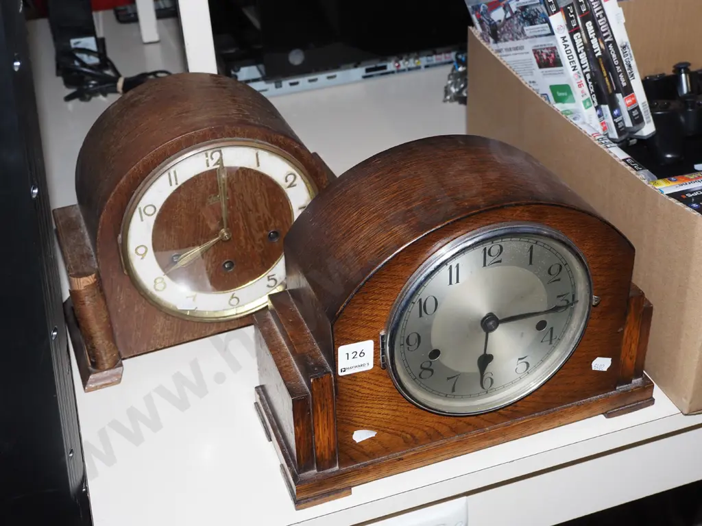 2x restorer's  deco wood cased mantle clocks  Image 1++
