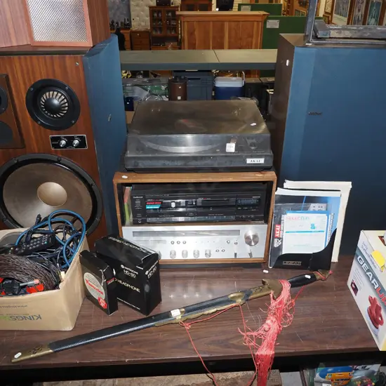 stereo; Akai AP/100C turntable, AA/1050 audio receiver, Technics twin cassete deck, Namco speakers,