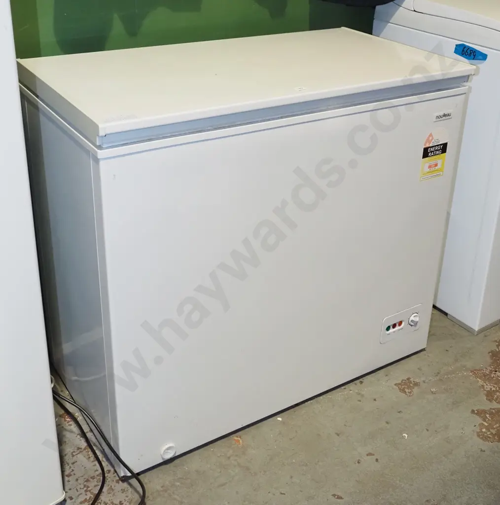 Nouveau chest freezer H850 W950 D560 Image 1++