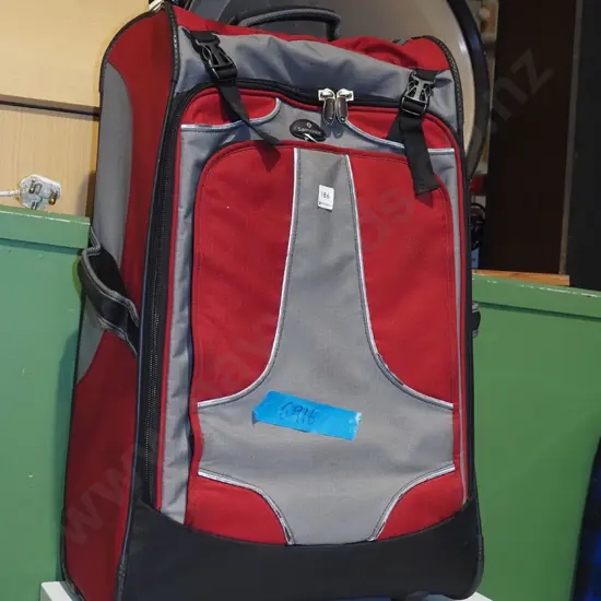 Samsonite soft shell suitcase