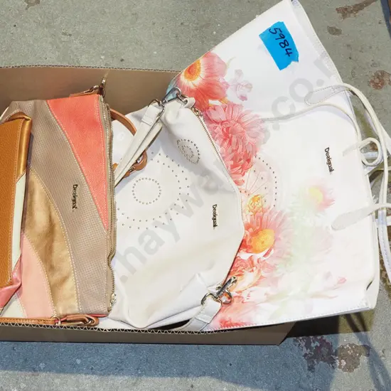 box; 3x hand bags