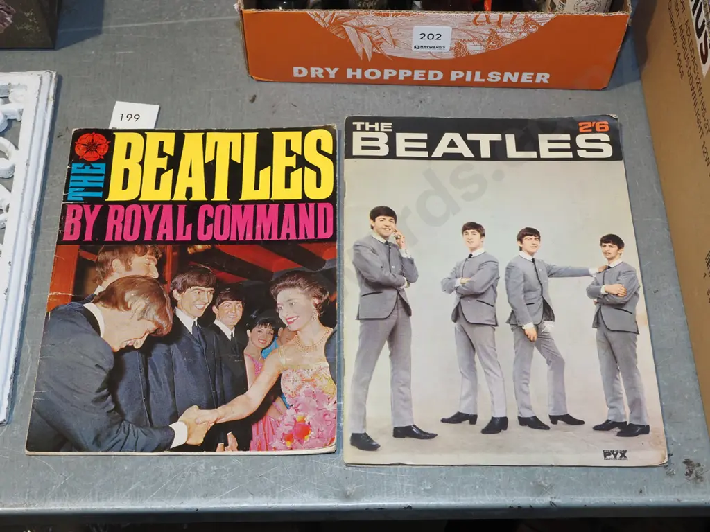2x 1960s Beatles magazines Image 1++