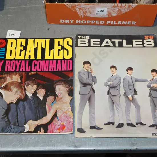2x 1960s Beatles magazines