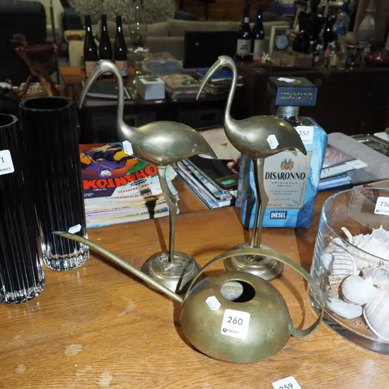 2x brass bird figurines, small brass watering can Bird H290