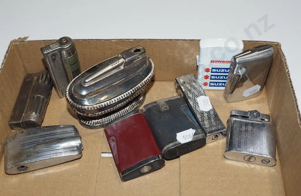 tray of various lighters Image 1++