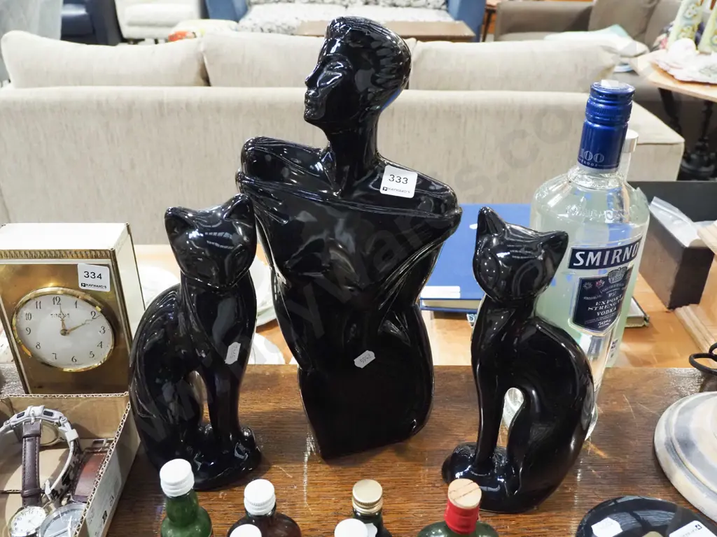 black ceramic male torso figurine, 2x black cat figurines H360 Image 1++