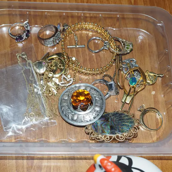tray of costume jewellery