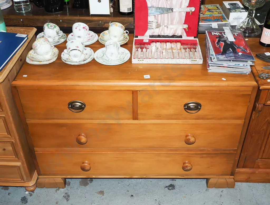 rimu 4 drawer lowboy - mismatched handles H730 W1070 D460 Image 1++
