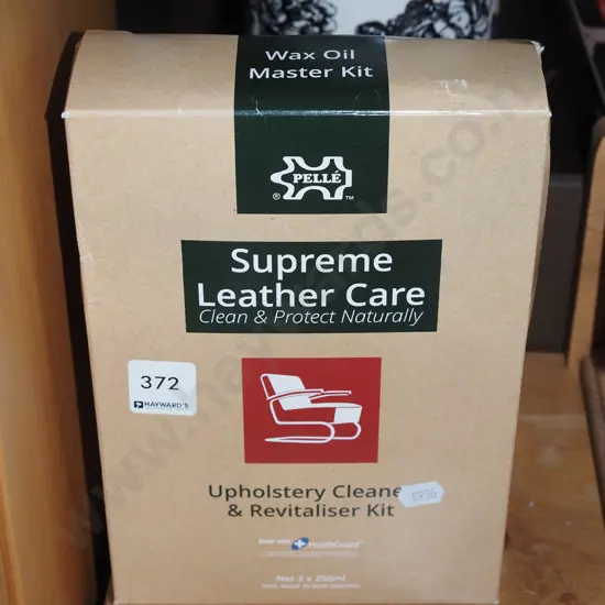 Pelle leather care kit