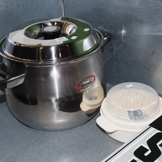 10L stainless steel stock pot, plastic microwave steamer