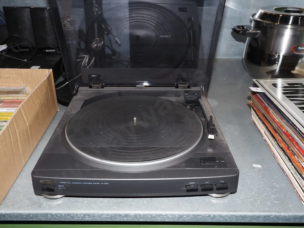 Aiwa PX/E855 turntable Image 1++