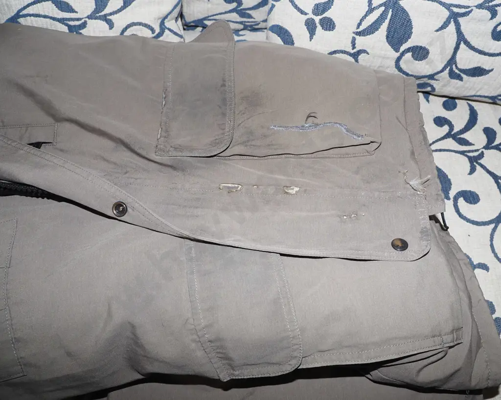 Canadian goose size Large hooded jacket - repair to 1 pocket, marks to jacket Image 1++