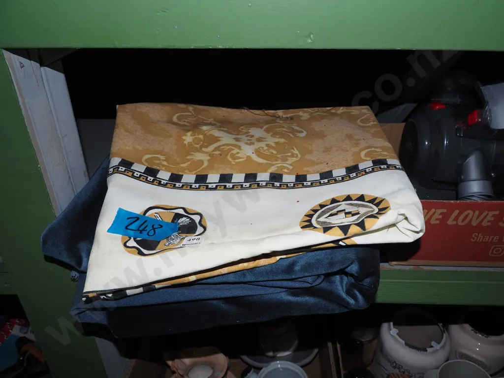 blue velvet and patterned fabric  Image 1++