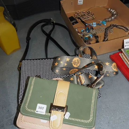 2x hand bags