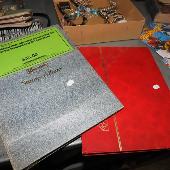 2x stamp albums