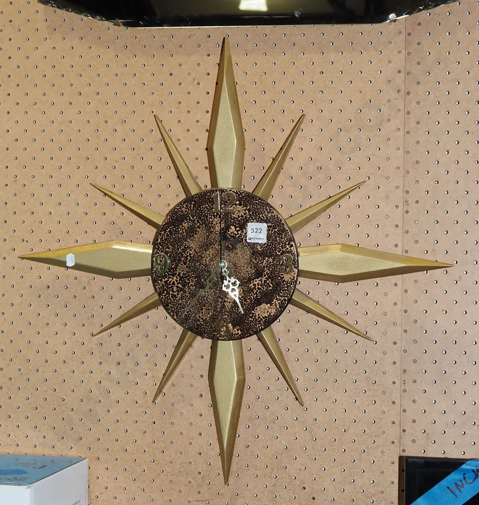 retro homemade? sunburst wall clock H600 Image 1++